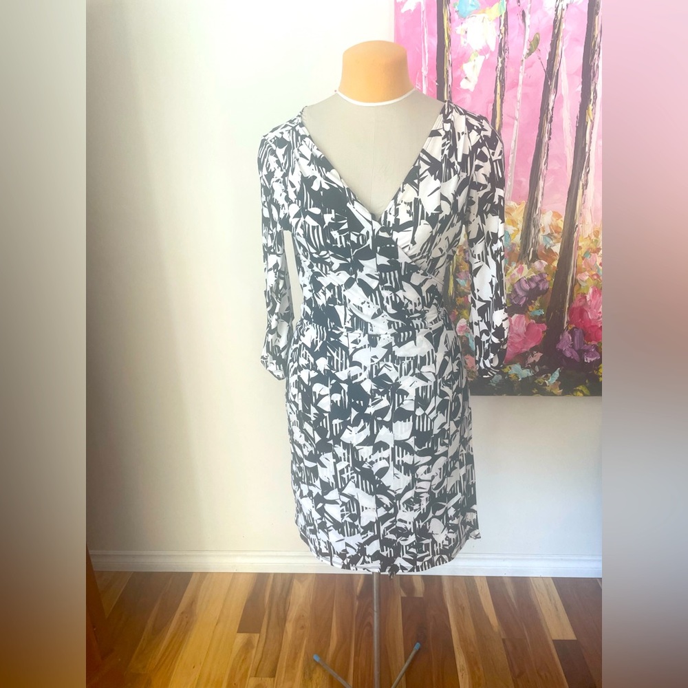 BCBG Max Generations Wrap Dress. Size M.
